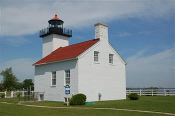mi06